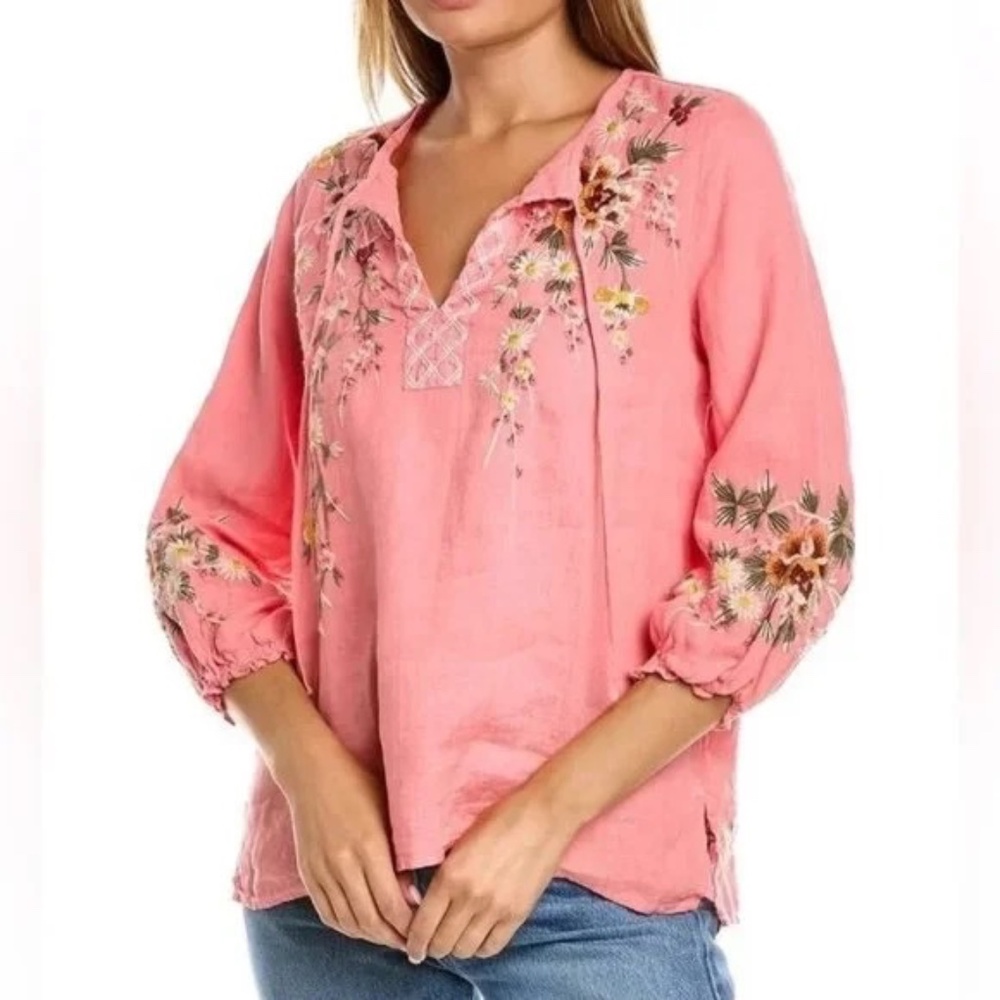 Johnny Was Linen Peasant Blouse Sz XS Pink Acacia Embroidered Romantic Floral